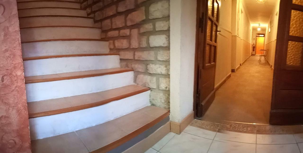 Hotel Font De Lauro Saumane-de-Vaucluse Kültér fotó